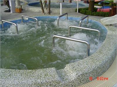 新疆水上游艺设备建造与温泉设备设计研发的专业探索