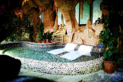 冬日温泉新体验 科技赋能下的冰火交融之旅